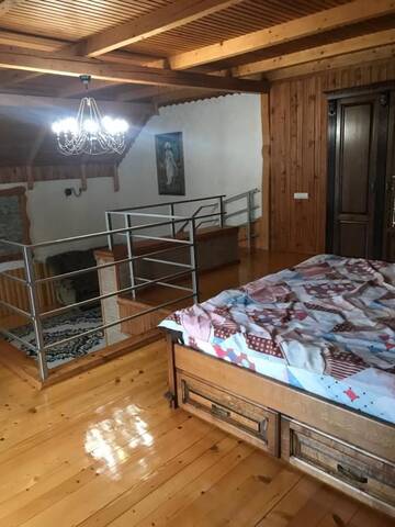 Фото номера Шале с двумя спальнями Шале Vacation home г. Yabluniv 53