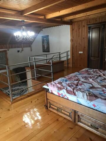 Фото номера Шале с двумя спальнями Шале Vacation home г. Yabluniv 18
